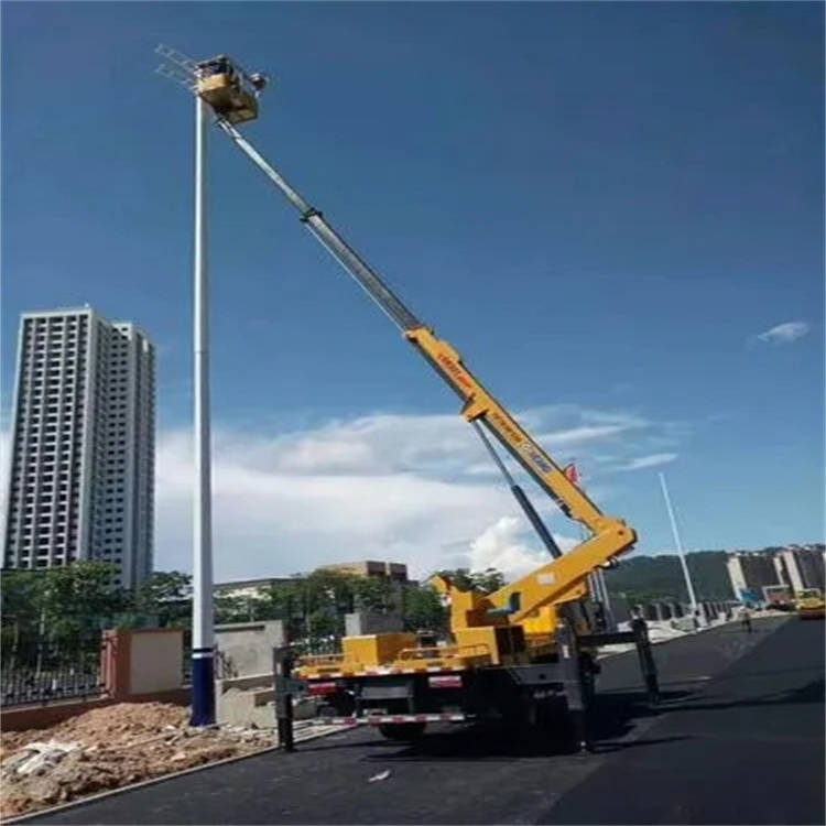 常州金坛维修路灯的曲臂升降车出租