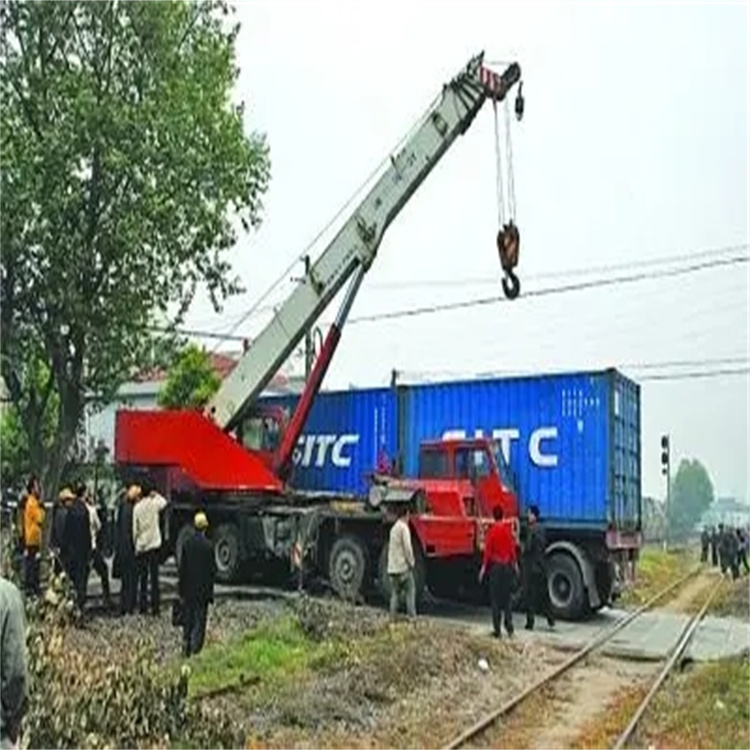 常州金坛如何快速找到附近的吊车救援公司