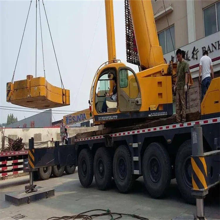 常州金坛当地吊车出租|机器吊装|75吨|工厂搬迁服务